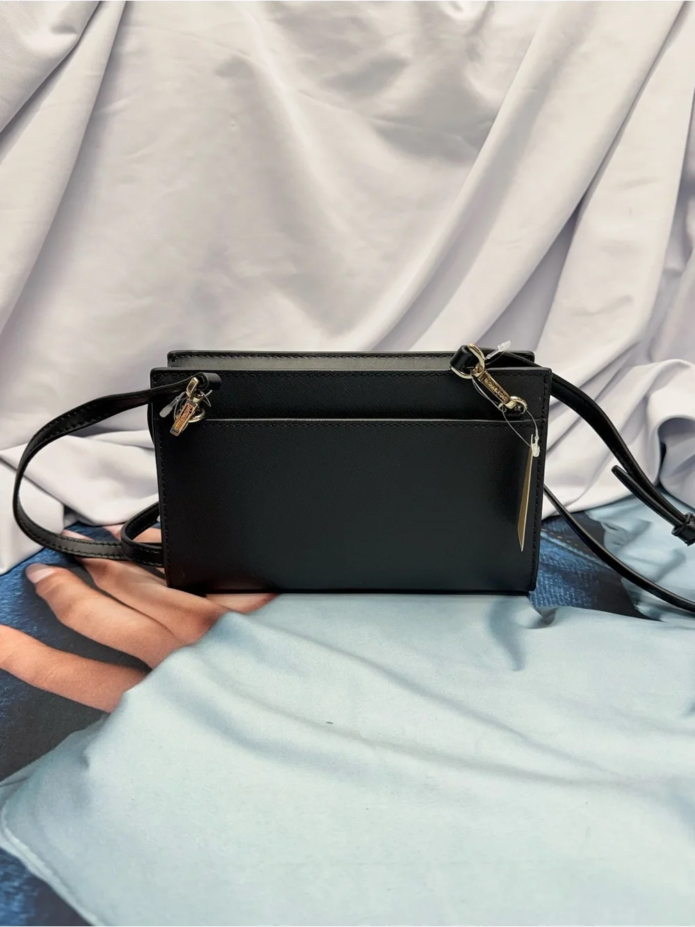 (new+tag) Michael Kors Sheila Black Saffiano Leather Crossbody Bag 8 x 5.25 inch